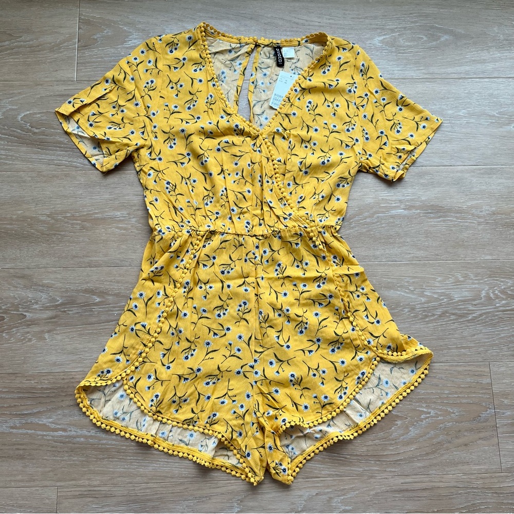 NWT H&M yellow romper
